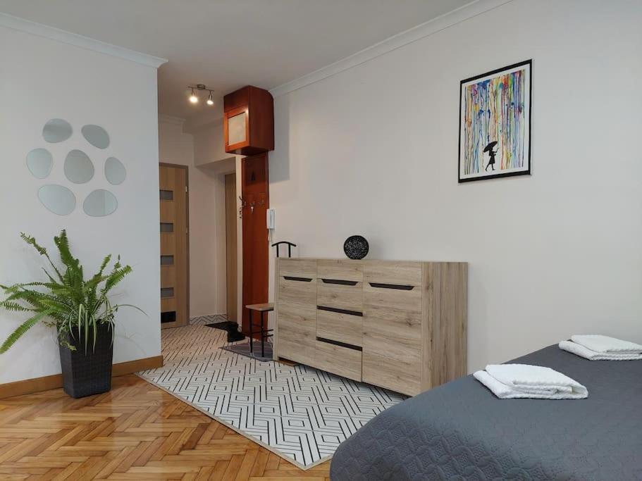 Appartement Domin Domin à Częstochowa Extérieur photo