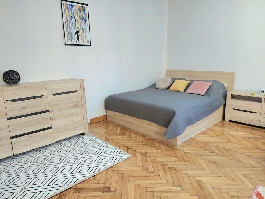 Appartement Domin Domin à Częstochowa Extérieur photo
